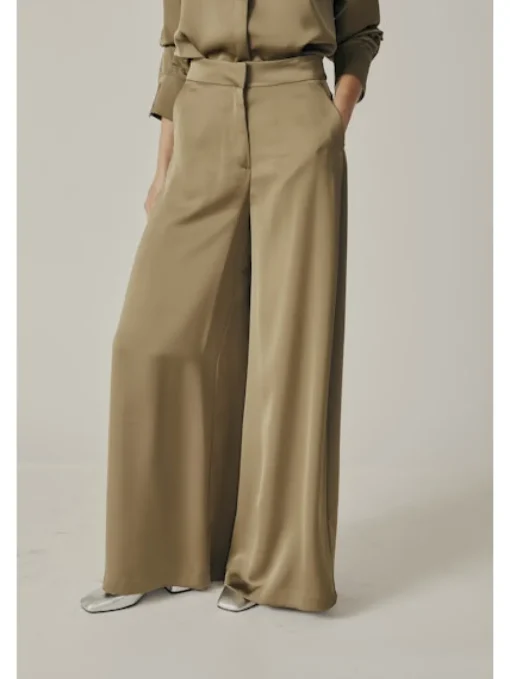 Deluc Iris Pants - Olive
